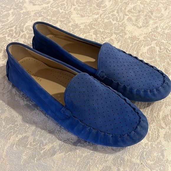 Cole Haan Women's Evelyn Driver Driving Style Loafer, Bright Cobalt Leather, 11B - Picture 2 of 10
